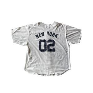 Vintage MLB New York Yankees #2 Jeter L/XL White Cotton Button Down Jersey